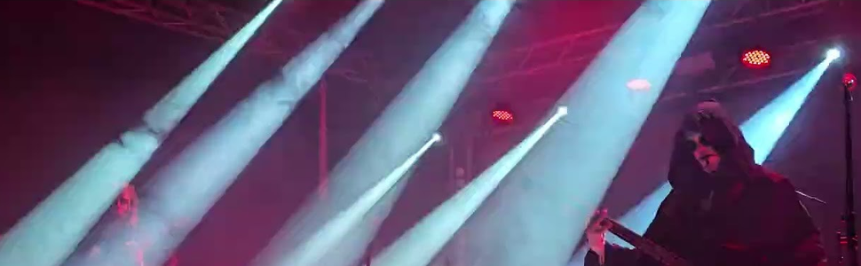 Vampir bei Kerzenlicht