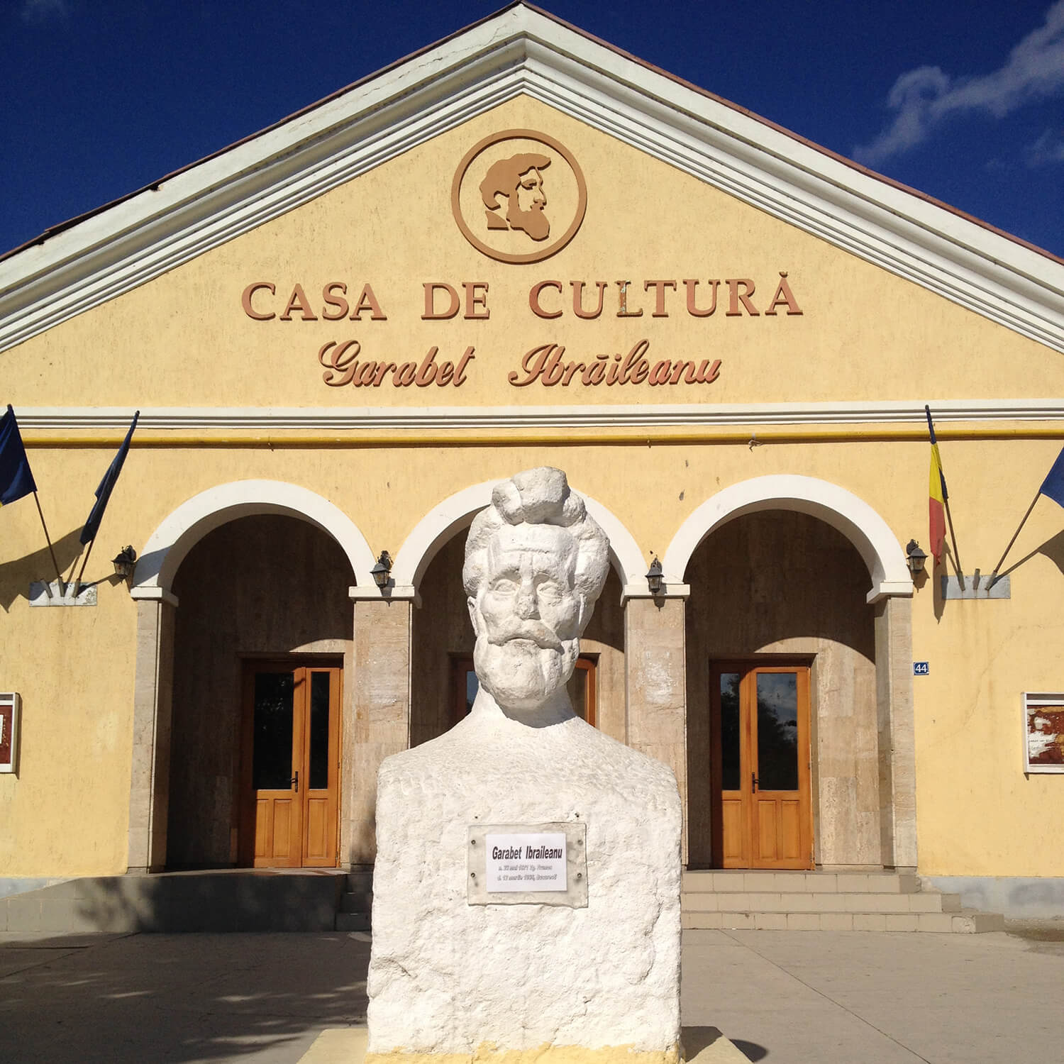 Casa de Cultura Garabet Ibrăileanu