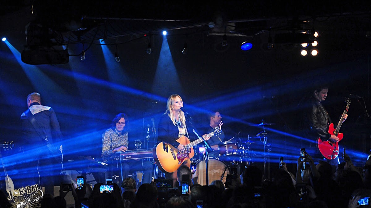 Joe's on Weed Street